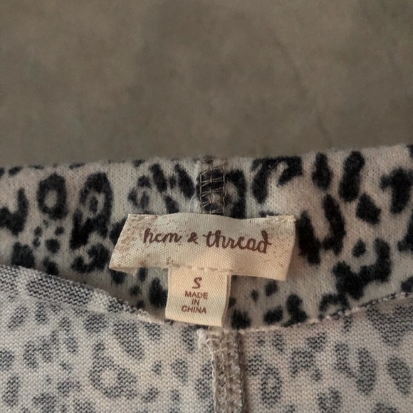 Hem & Thread Leopard Scoop Neck Sweater with Dolman Sleeves - Picture 3 of 4